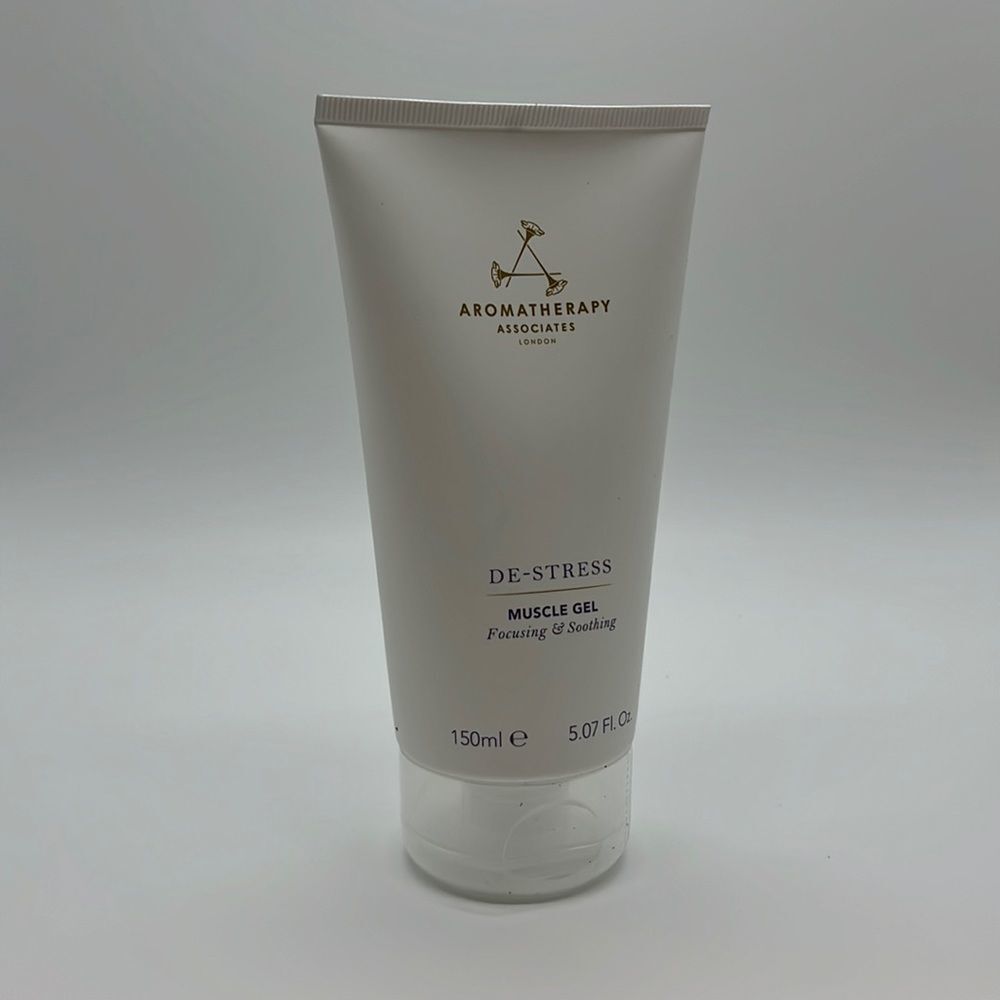 𝅺aromatherapy Associates De-stress muscle gel MSRP $40